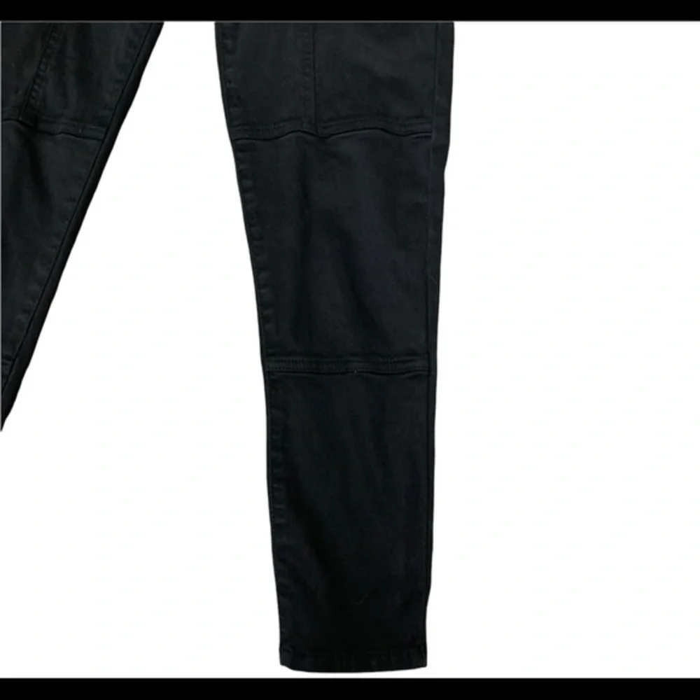 American Eagle Black Skinny Jeans Women's Jeans American Eagle Jeans 8R - Picture 2 of 7